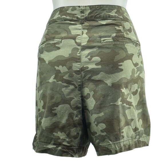 VANILLASTAR Women's Shorts Green Camouflage Mid Rise Cotton Pockets Zip Size 17 - Picture 6 of 13